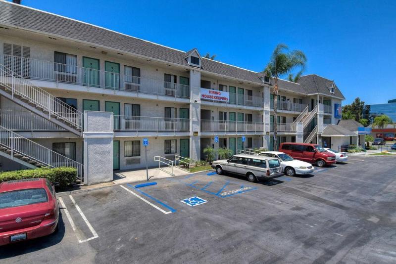 6-anaheim, Ca - Buena Park 2* Anaheim