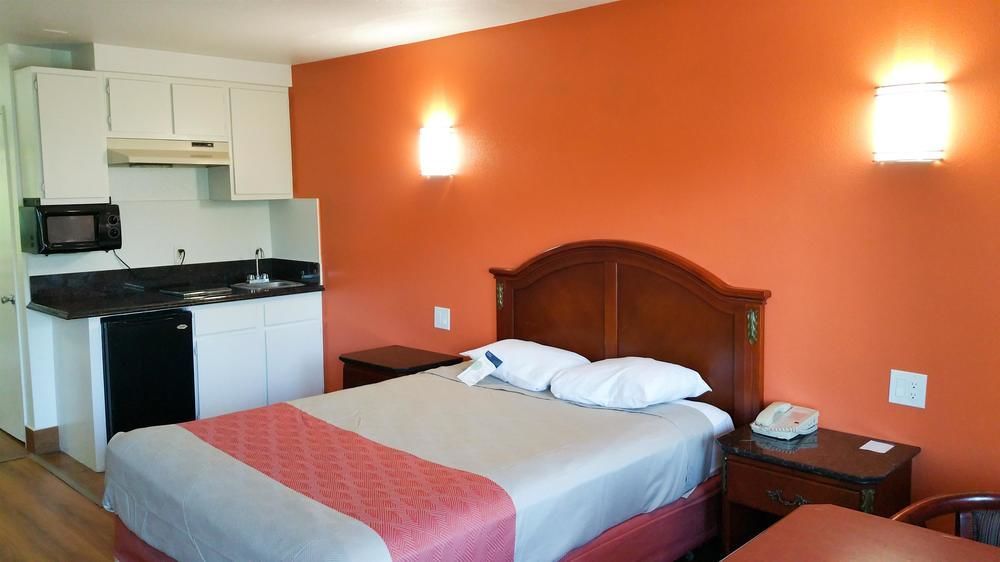 6-anaheim, Ca - Buena Park 2* Anaheim