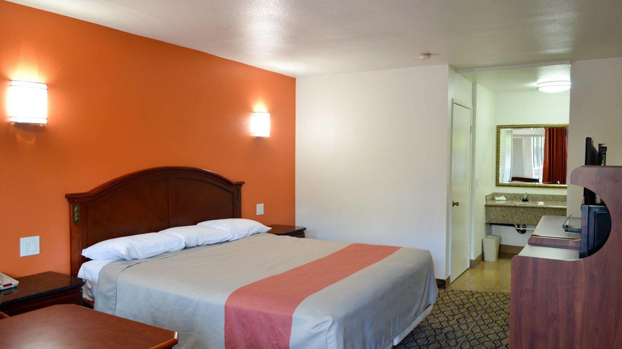 6-anaheim, Ca - Buena Park 2* Anaheim